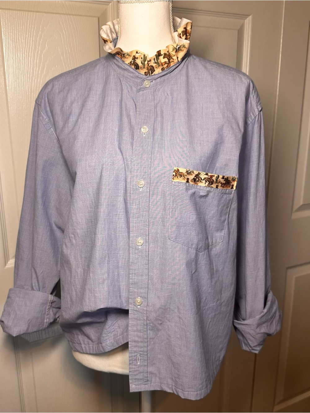 Light Blue Men's Button-Up Shirt with Printed Pocket Trim